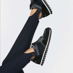 Outdoor Voices Stirrup Pants - RARE